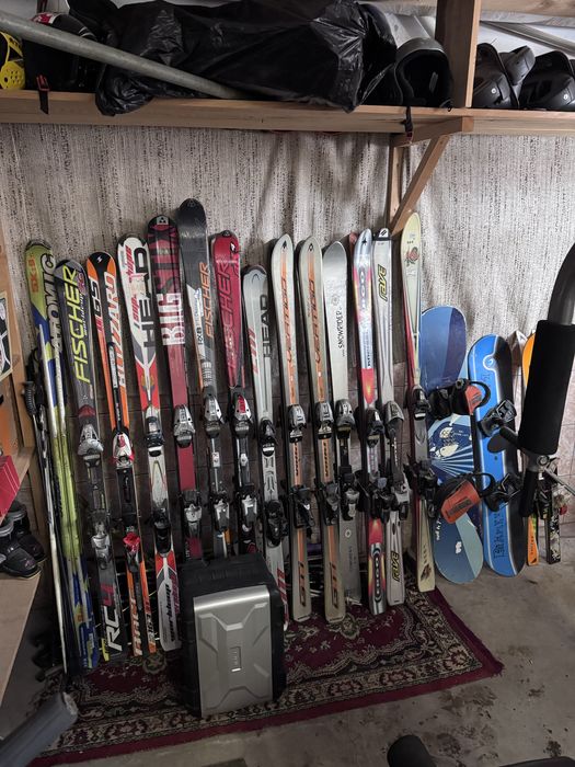 Schiuri / Clapari / Suport ski / Echipamente iarna
