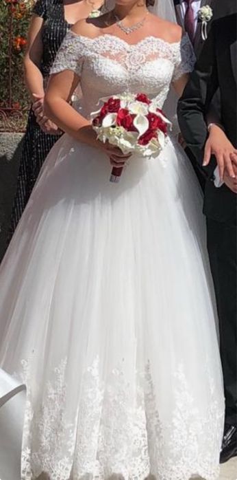 Rochie mireasă albă