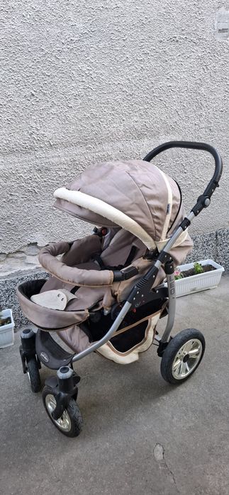 Baby Merc Leo Бебешка количка 2 в 1 Бежова.
 Удобна, стилна и супер маневрена!