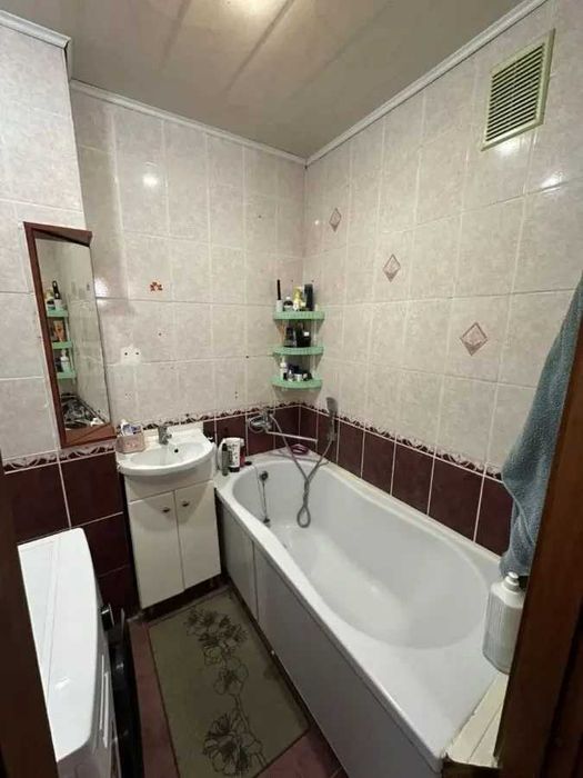 Дава се под наем Двустаен апартамент в София, Център - 56 кв.м за 397.8 € - Снимка #4