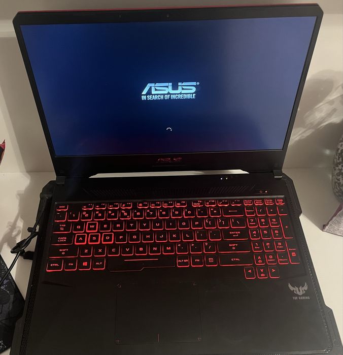 Vând ASUS TUF Gaming FX505G