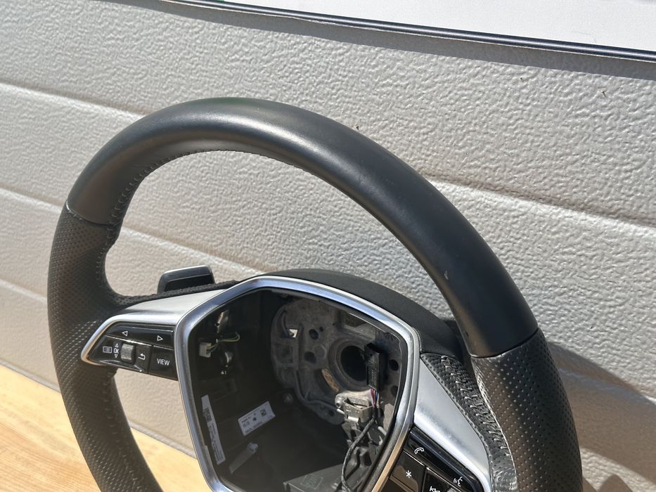 Волан AUDI A6 A7 S Line 4K0419091F