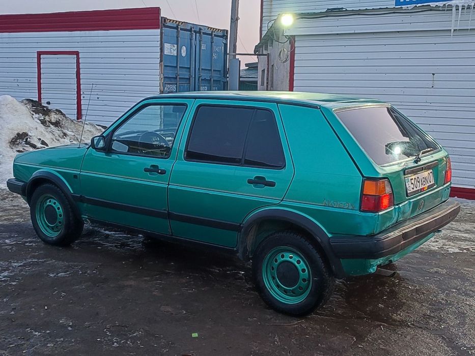 Продам авто Volkswagen Golf 2