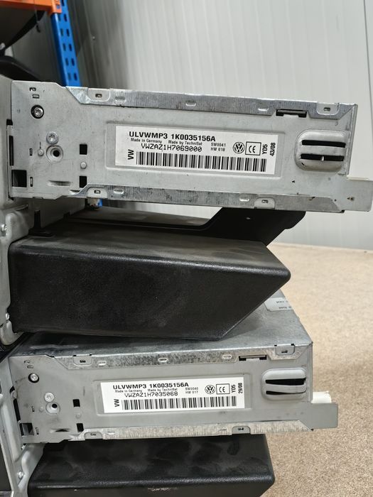 CD - радио Golf 5 / СД Radio Голф 5