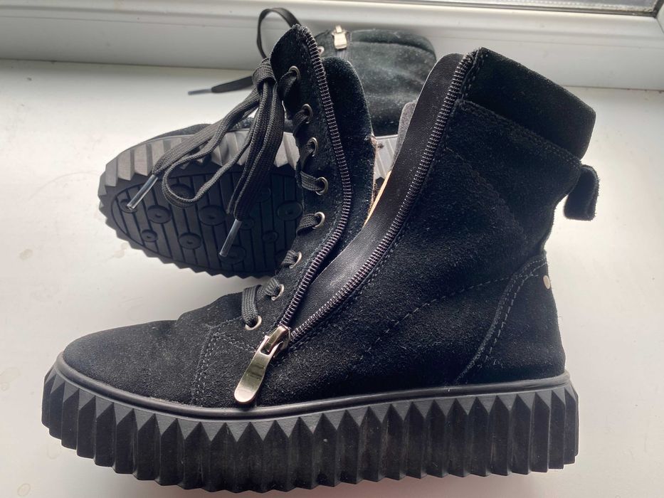 Ботинки короткие (р. 38)