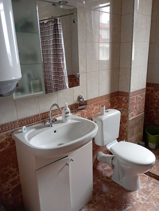 Дава се под наем Двустаен апартамент в Казанлък - 80 кв.м за 398.82 € - Снимка #3