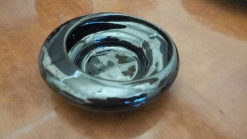 Кофейный набор чашек с блюдцами