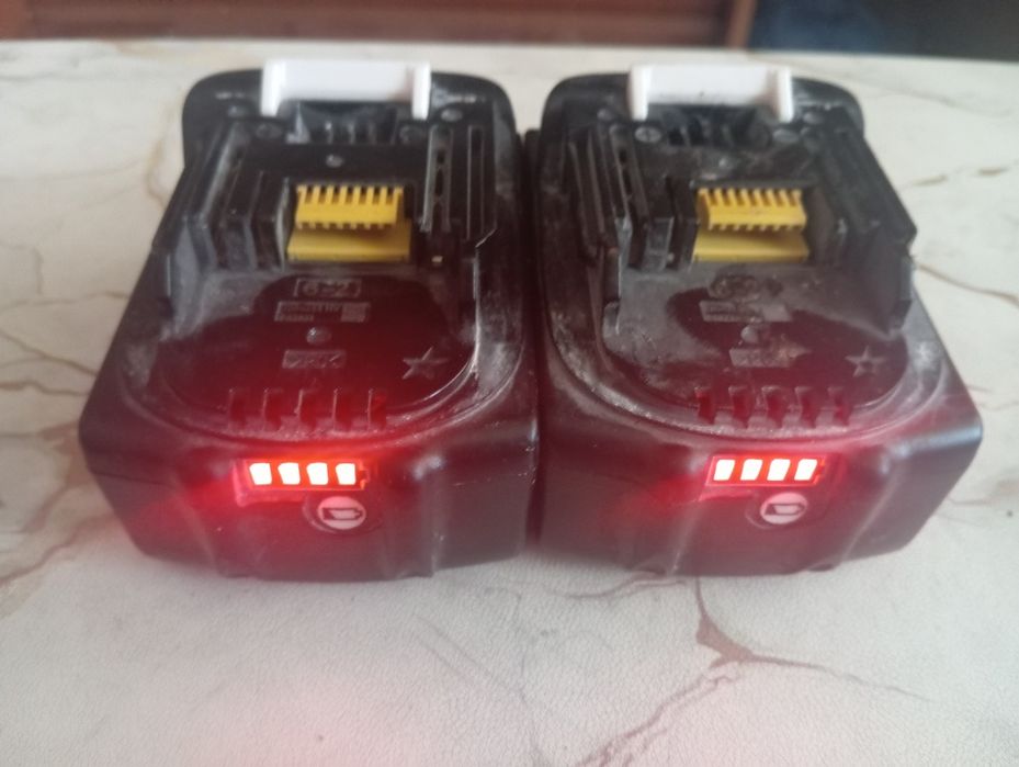 De vinzare acumulator Makita 18 V , 6 Ah.