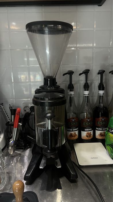 Продам кофемолку