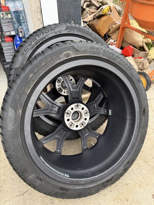 Оригинални 275/40 315/35 21' BMW X5 X6 X7 джанти зимни гуми Pirelli