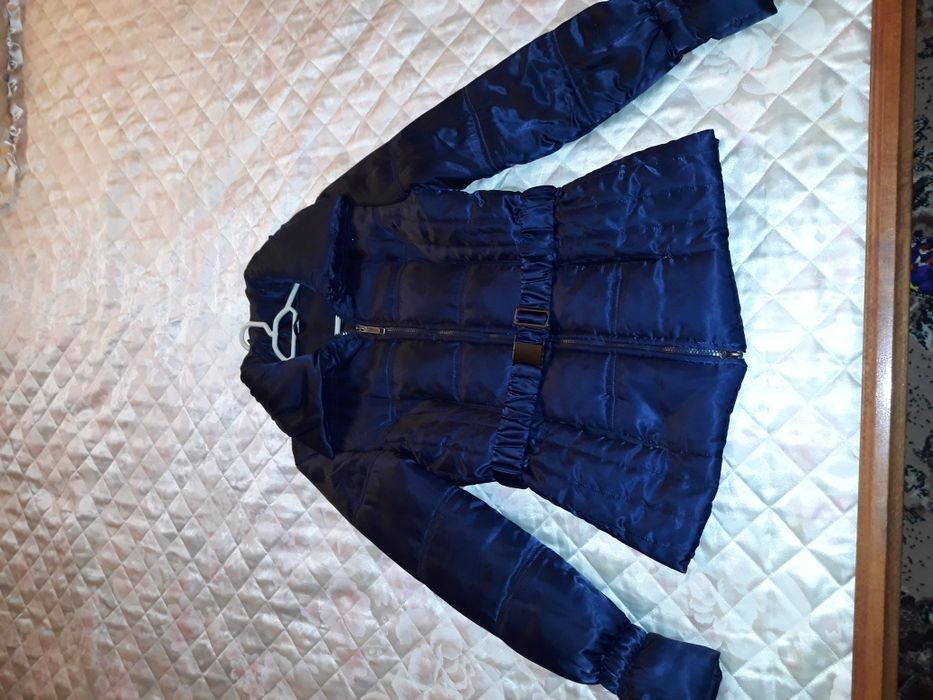 Кожено яке М размер, цена 100лв,зимни якета М размер цена 20лв