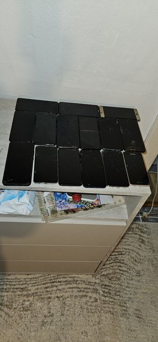 Samsung  Z fold3,smasumg a51,smasumg a3,redmi cu defecte