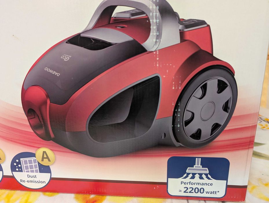 Прахосмукачка без торба Daewoo RCC-230R/3А