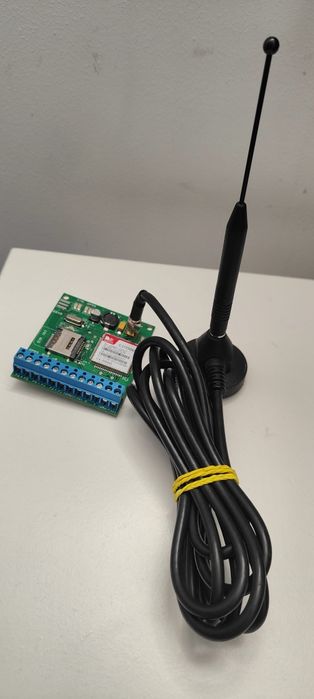Modul GPRS cu antena pentru sisteme de alarma