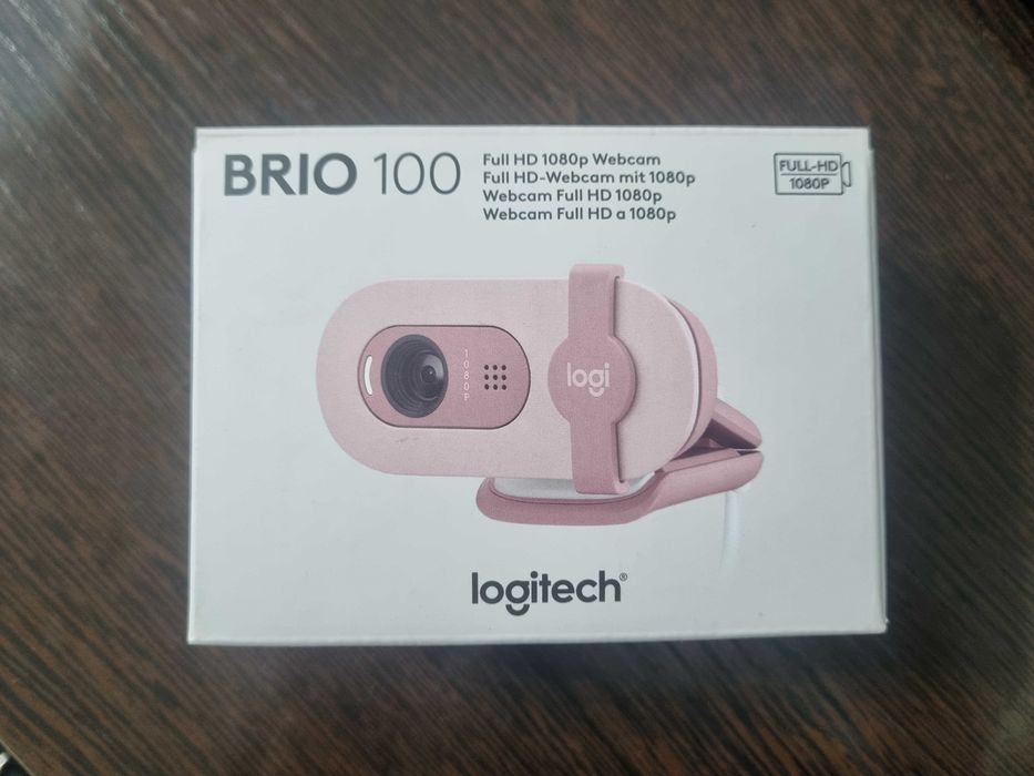 Вебкамера Logitech Brio 100