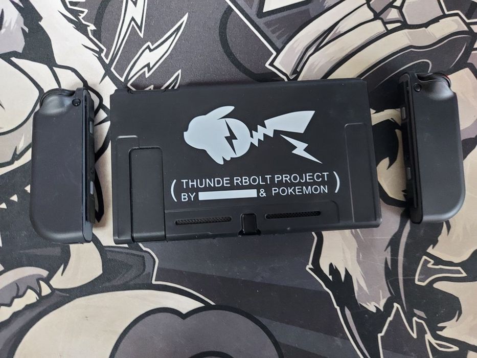 Продаю нинтендо свитч