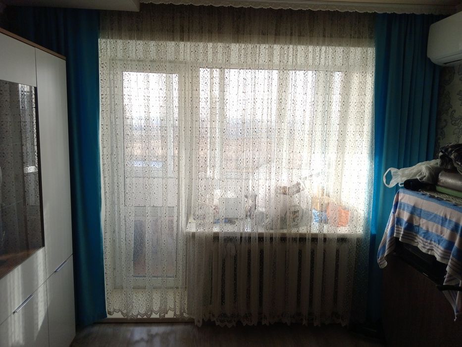 Продам шторы с тюлью