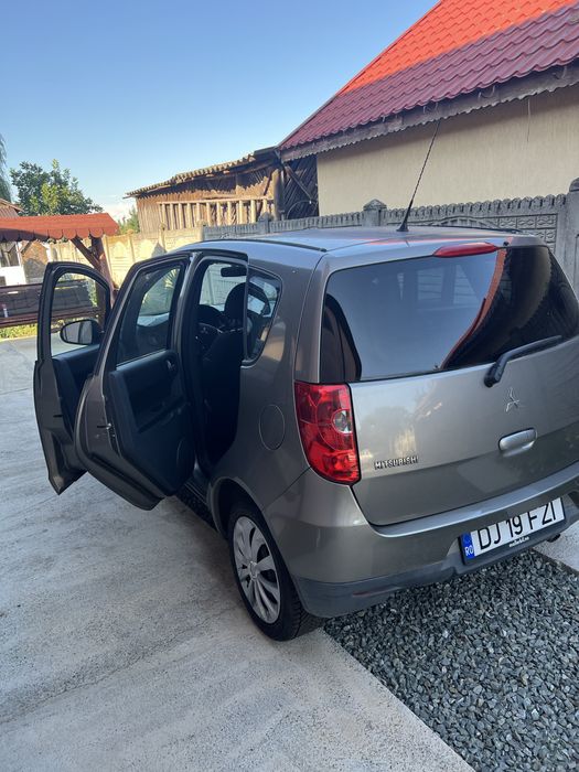 Vand Mitsubishi Colt
