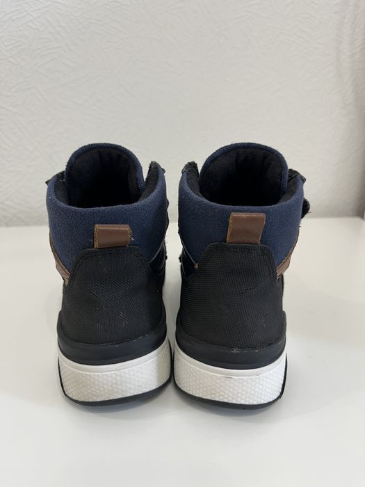 Демисезонные ботинки