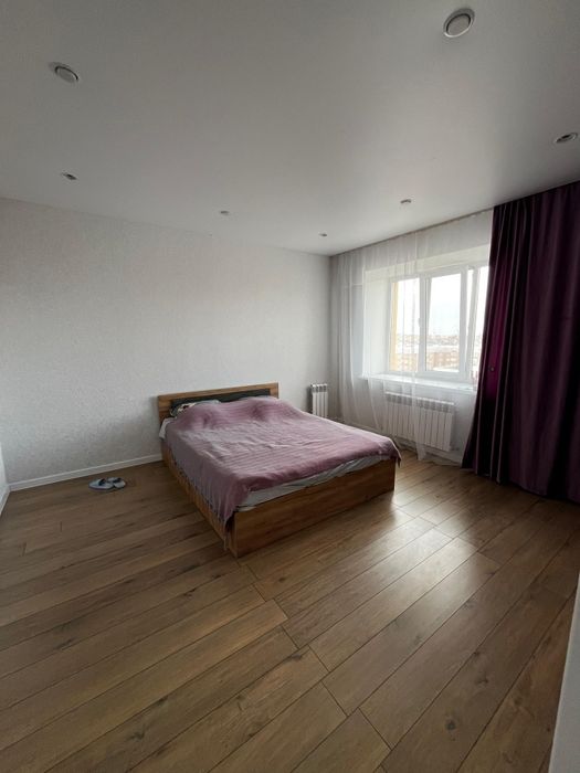 Продам 4-х комн. квартиру