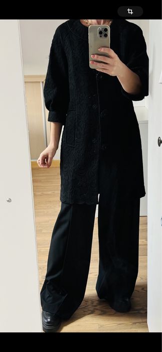 Pardesiu Nissa din dantela negru