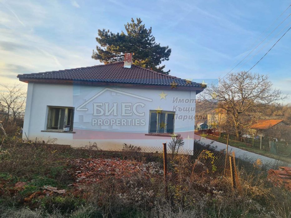 Къща в с. Голяма Брестница