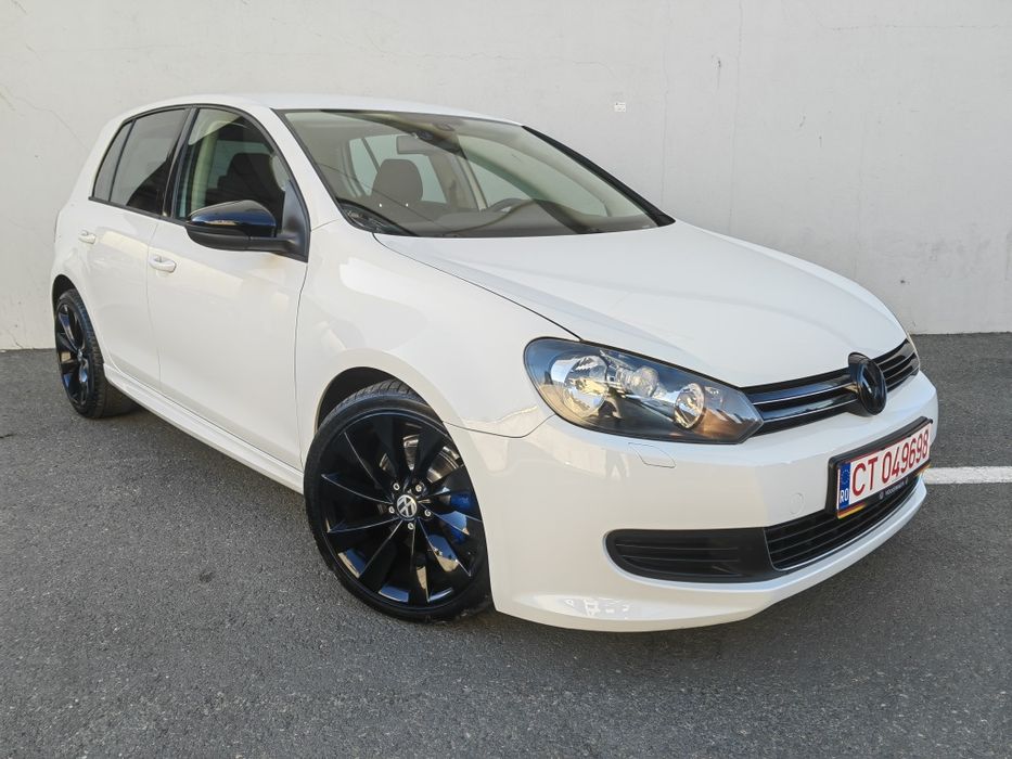 VW Golf VI / 1.6TDI 105CP / Pachet R-Line