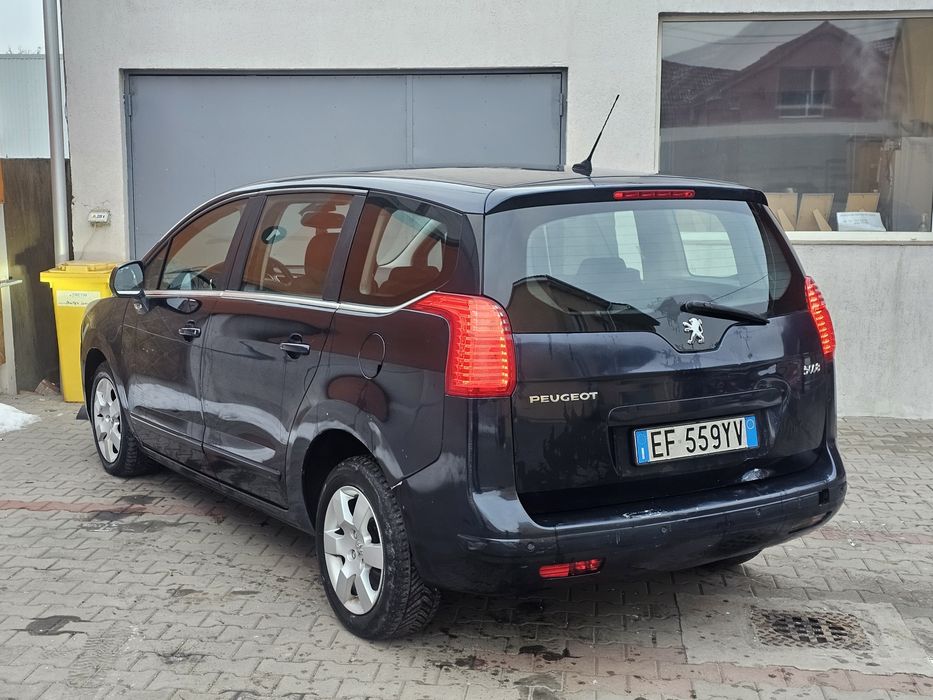 Peugeot 5008 1.6 hdi An 2012 euro 5