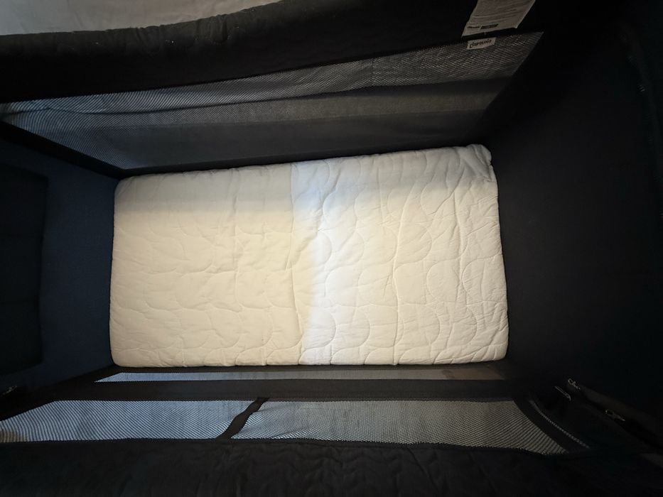 Бебешка кошара чиполино с допълнителен матрак.