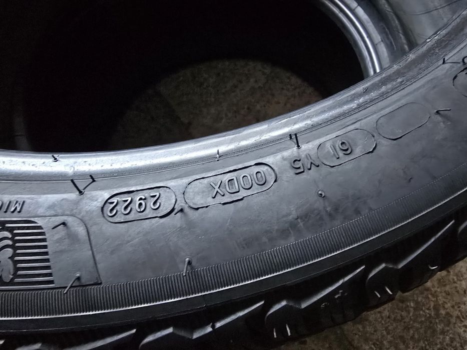Michelin 255/40 R21 102V MS iarnă