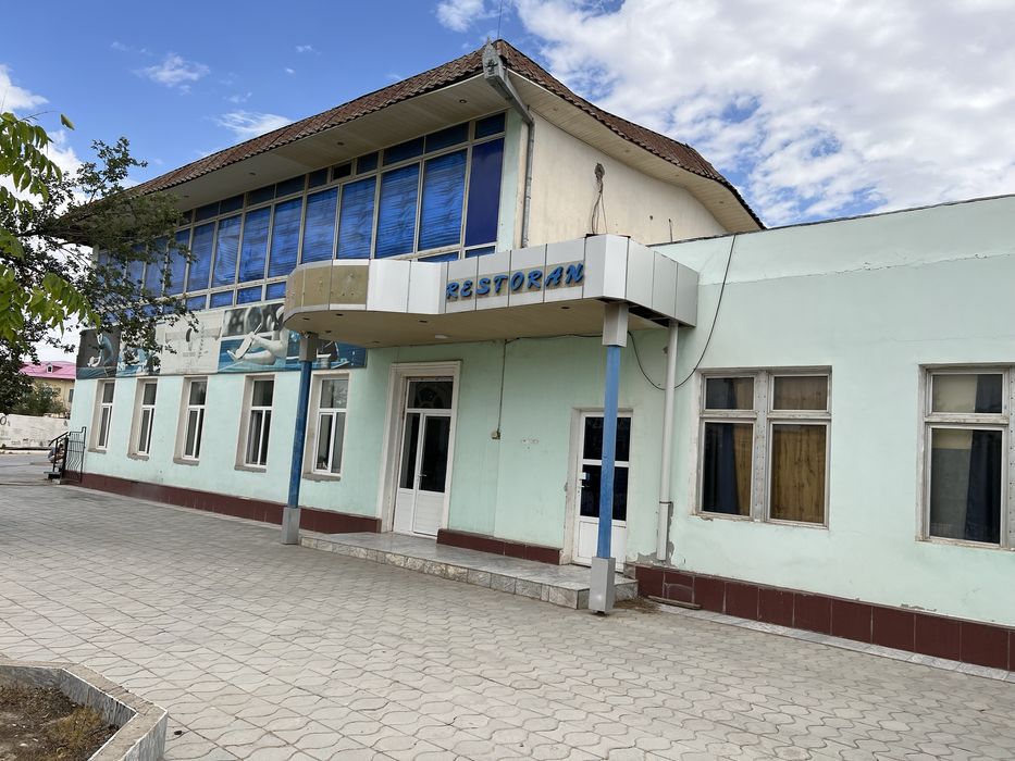 Бино сотилади манзил 3 мкр 2 мактаб олдида