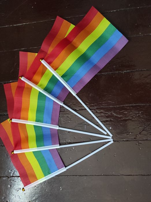 Флагчета на САЩ, Австралия, Доминиканската република, Ватикана и ЛГБТ