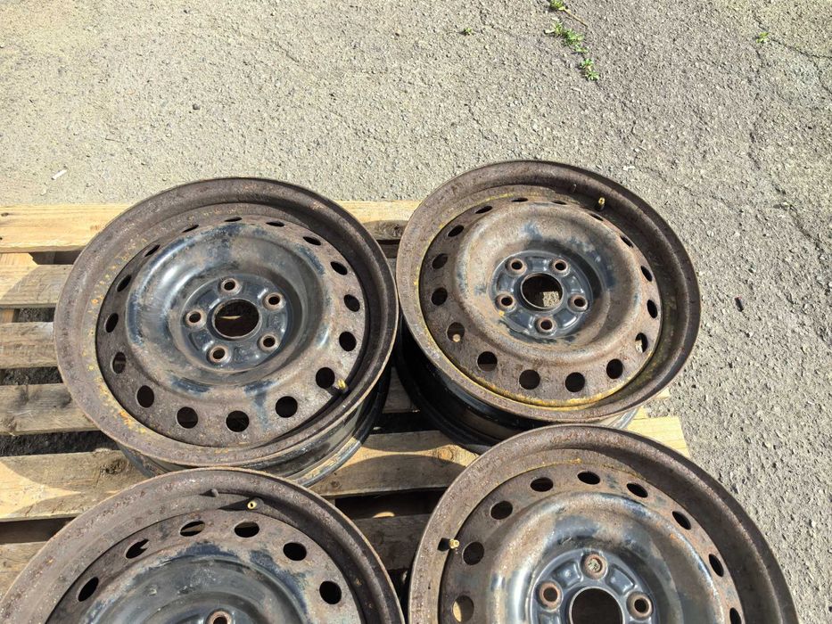 16 цола 5 х 114,3 мм Тойота - 6,5 инча / ЕТ 45 - ИМАТ РЪЖДА !