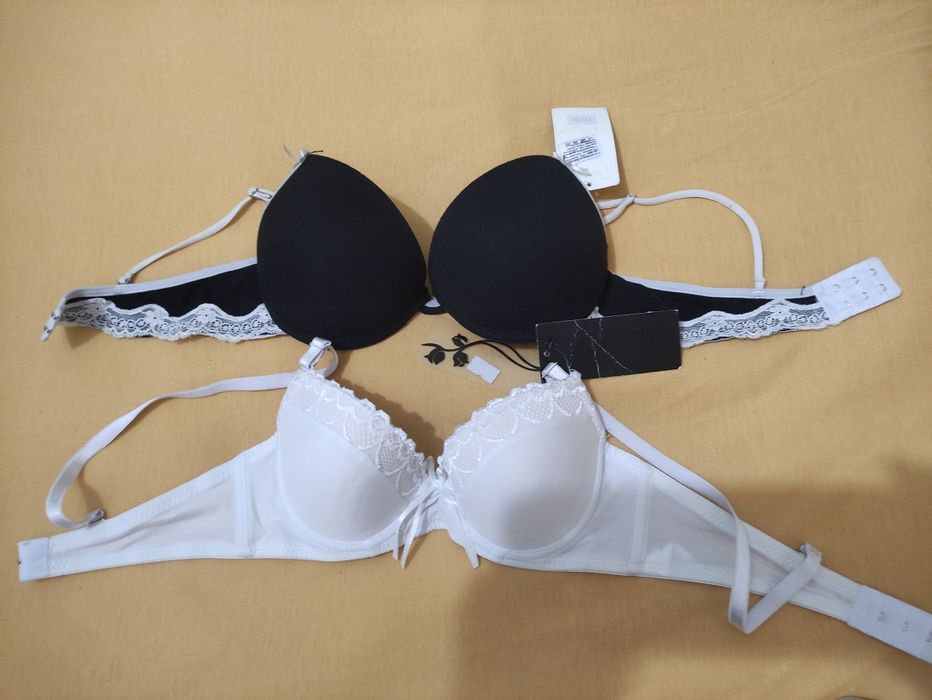 Надуваема възглавница за врат.