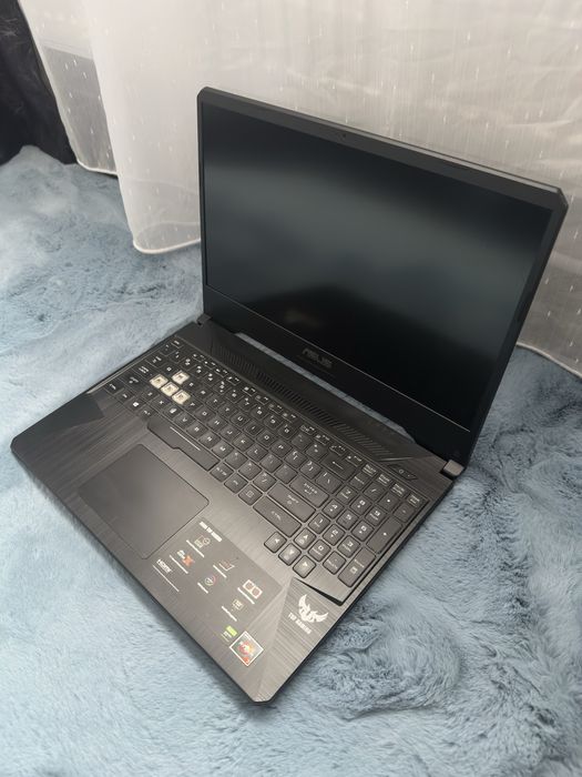 Laptop Asus TUF gaming FX505DT