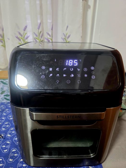 Friteuză cu aer cald