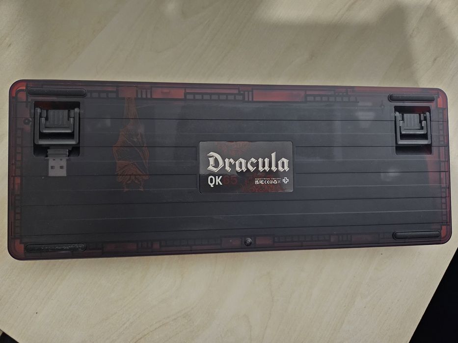 QwertyKey65 Pro Dracula