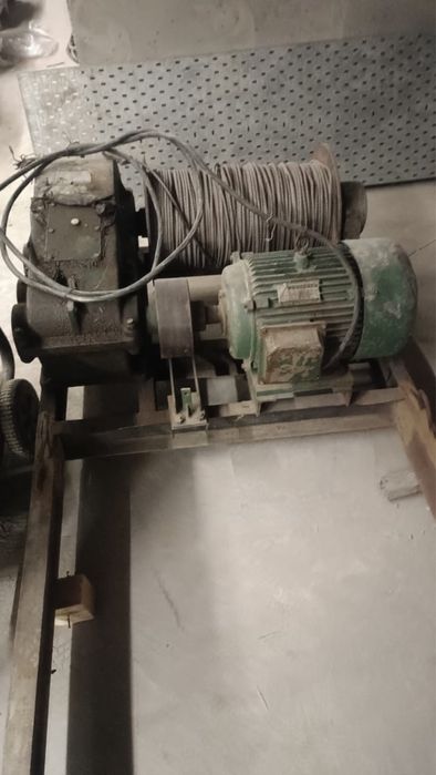 Лебедка Генератор протяжка кабеля