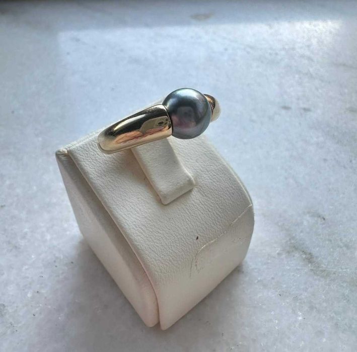 Inel Cartier La Perla din aur, decorat cu perlă Tahiti