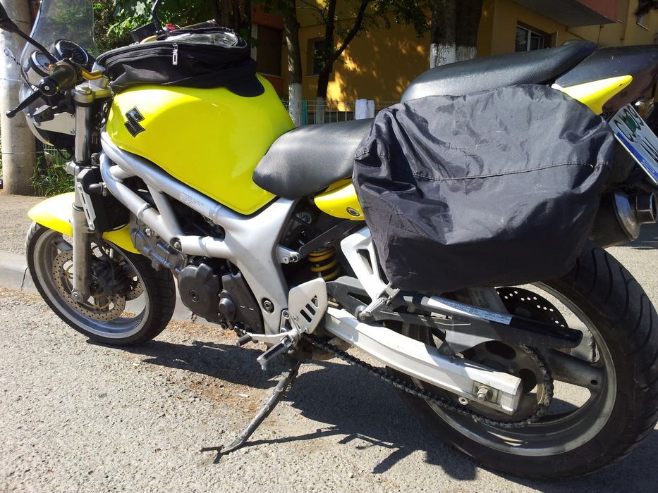 Motocicleta motociclu Suzuki SV650 naked inmatriculata