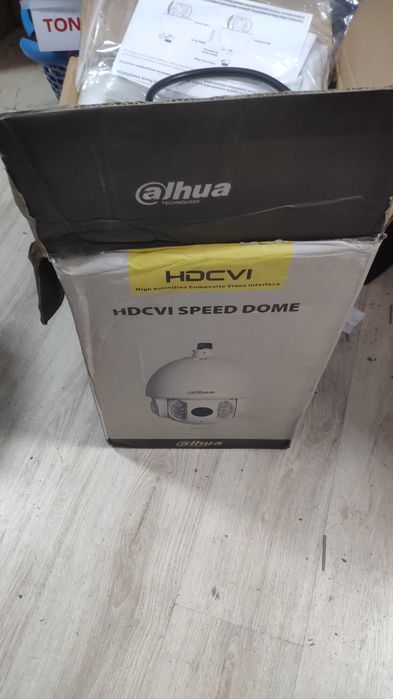 DAHUA 2MP PTZ куполна камера с 30x увеличение
