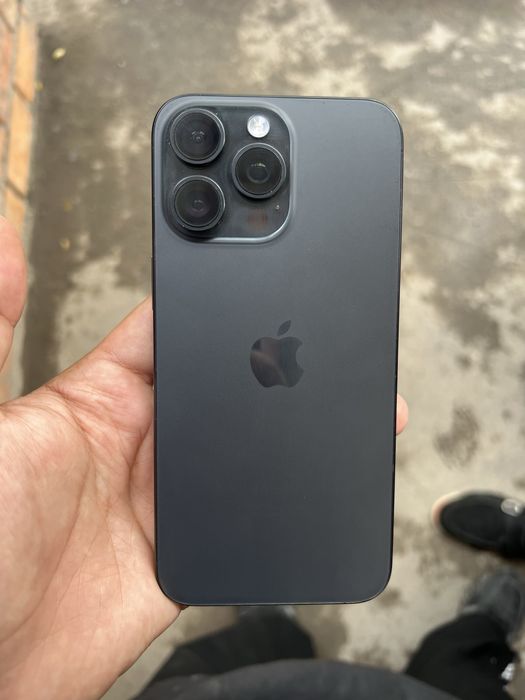 iPhone 15 Pro Max