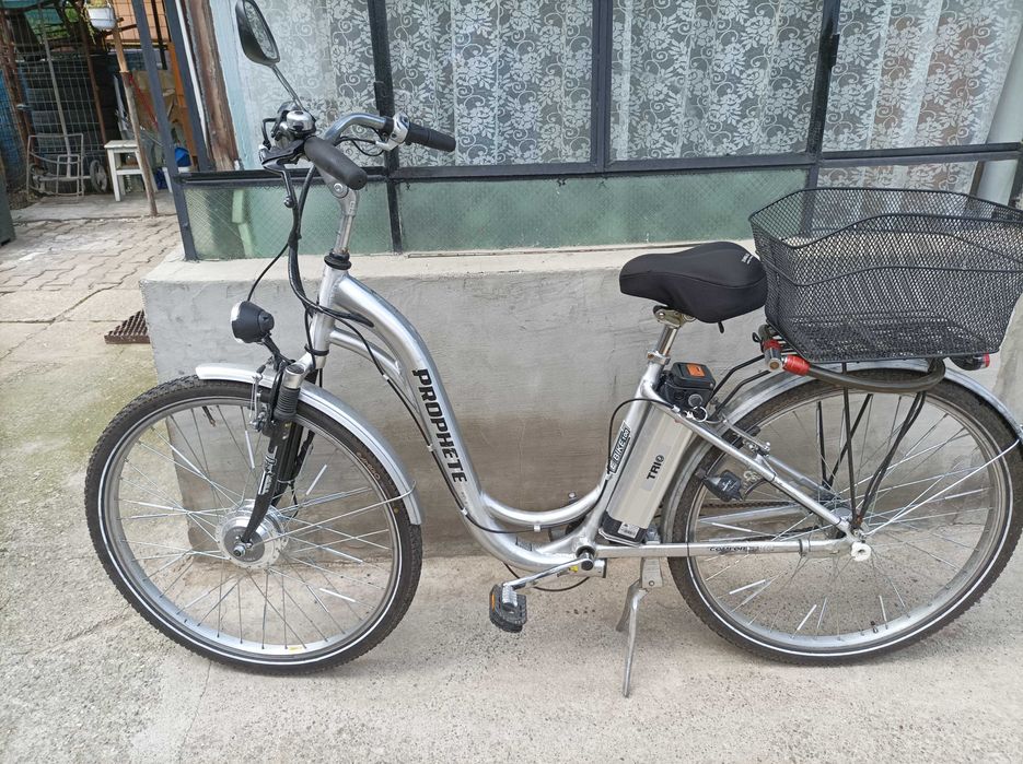 BICICLETA electrica cu asistare
