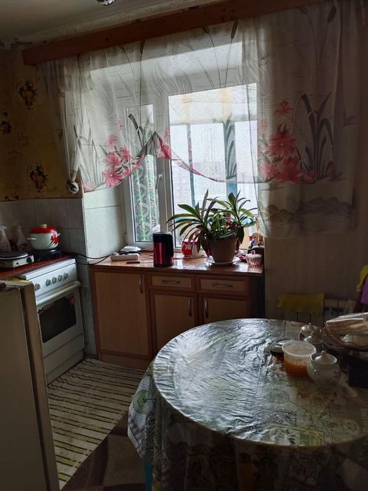 3 -Х комнатная квартира