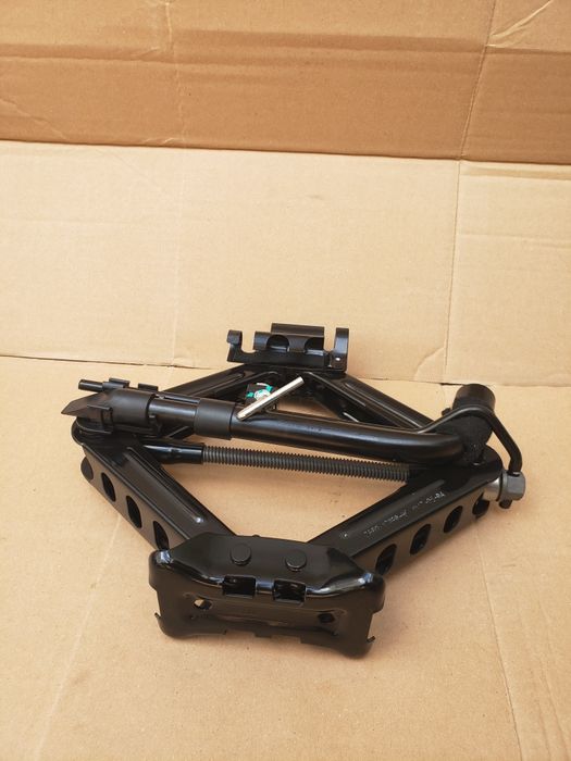 Kit pana cric cheie ford original