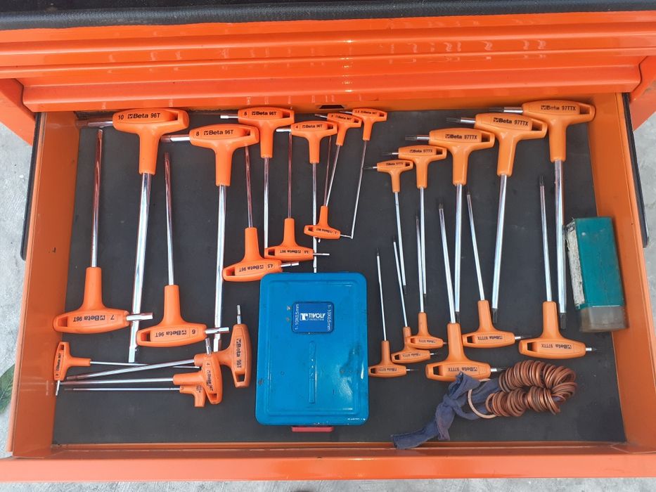 De vânzare dulap de scule beta