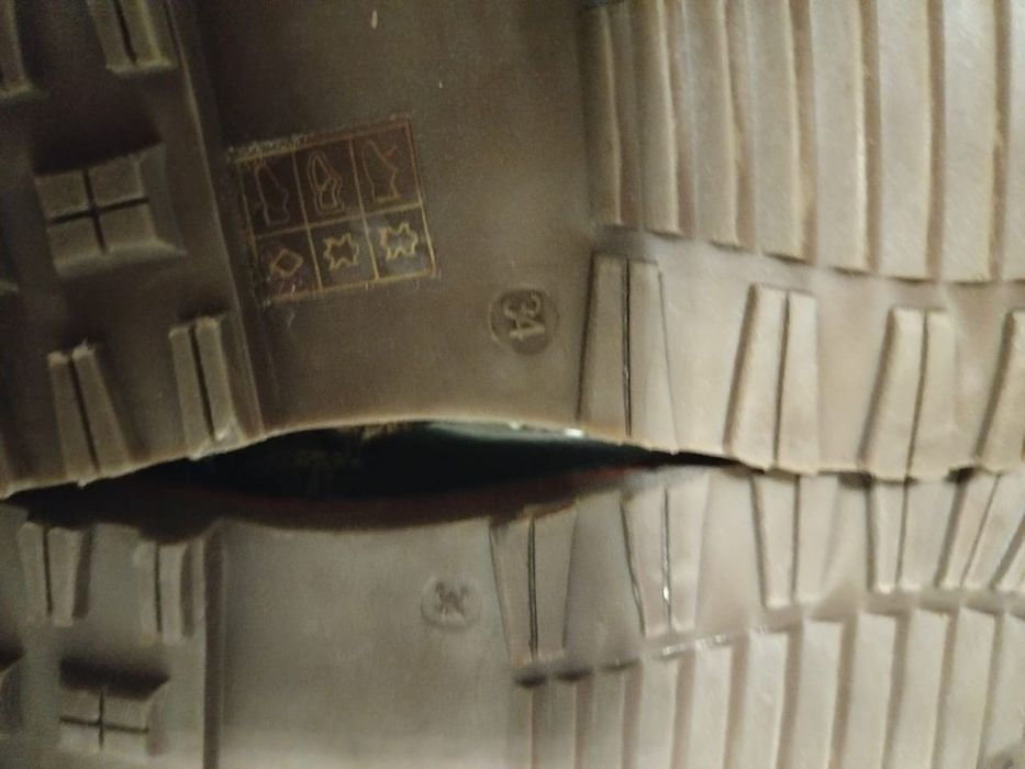 ботинки кожанные