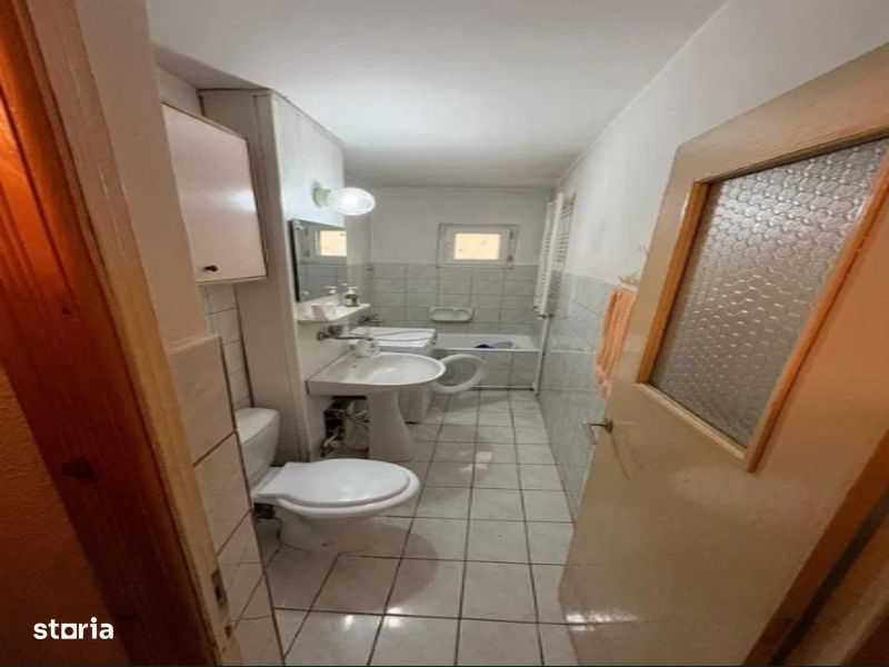 Apartament trei camere - etajul 2 - str. Unirea Principatelor - 78mp