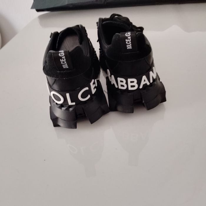 продам новые кросовки