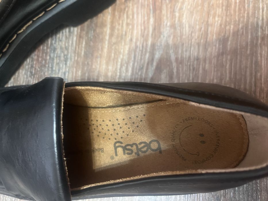 Продаются туфли 36 размер